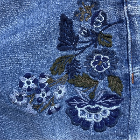 Nine West Gramercy Skinny Jeans Embroidered Bohemian Size 4 - Picture 11 of 15